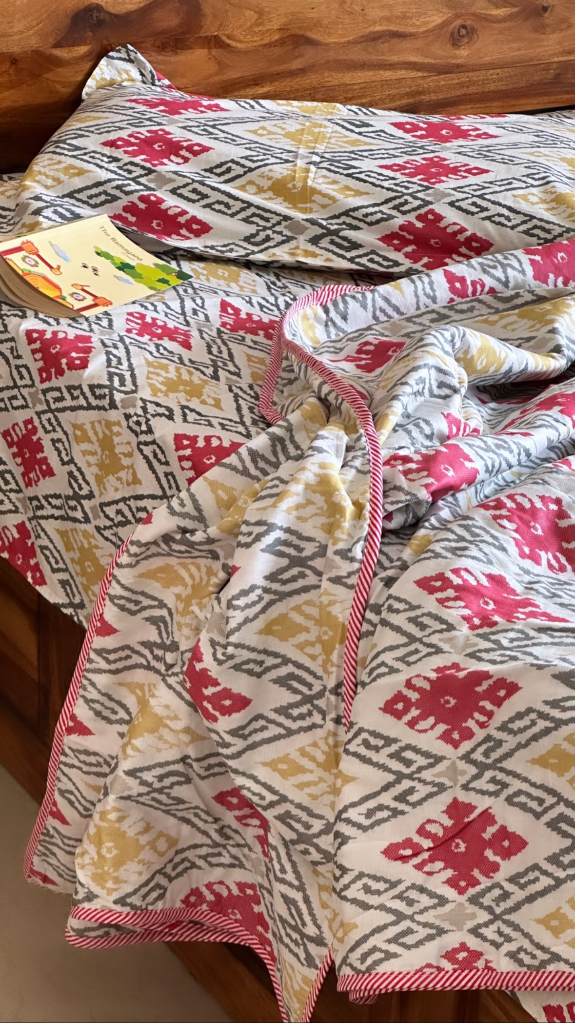 3731dfa0-84ac-4532-8446-87387e067e49 Handblocked Printed Double Bed Mul Dohar - Image 1