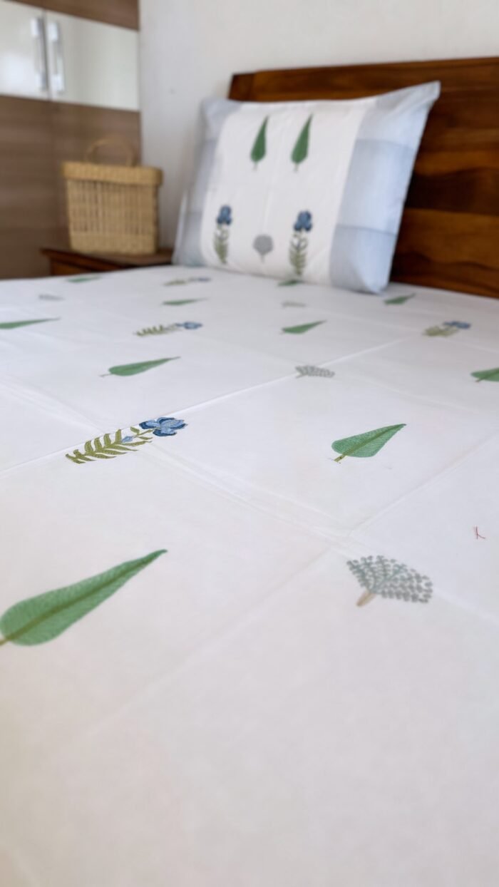 Hara Bhara Bagh Super King Size Premium Bedsheet - Image 4