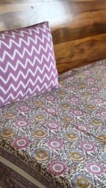 Kali-phool Handblocked Cotton Bedsheet - Image 2