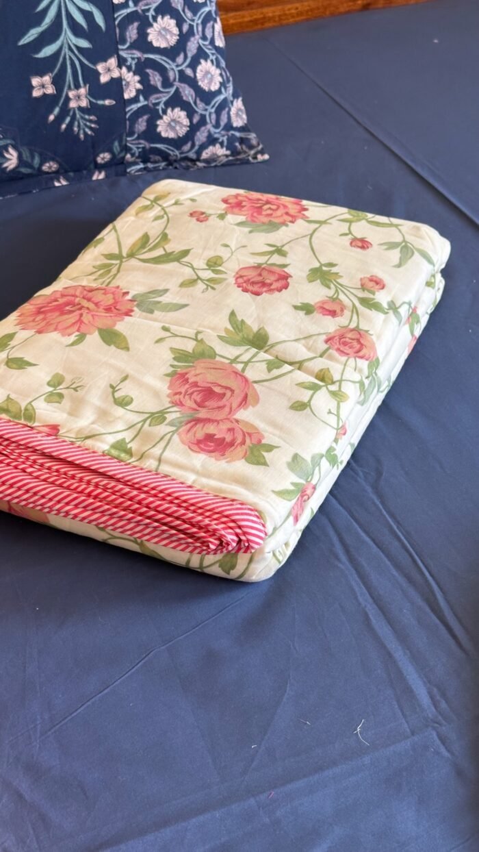 Gulabi Mehak Double King Size Mul Cotton Dohar - Image 2