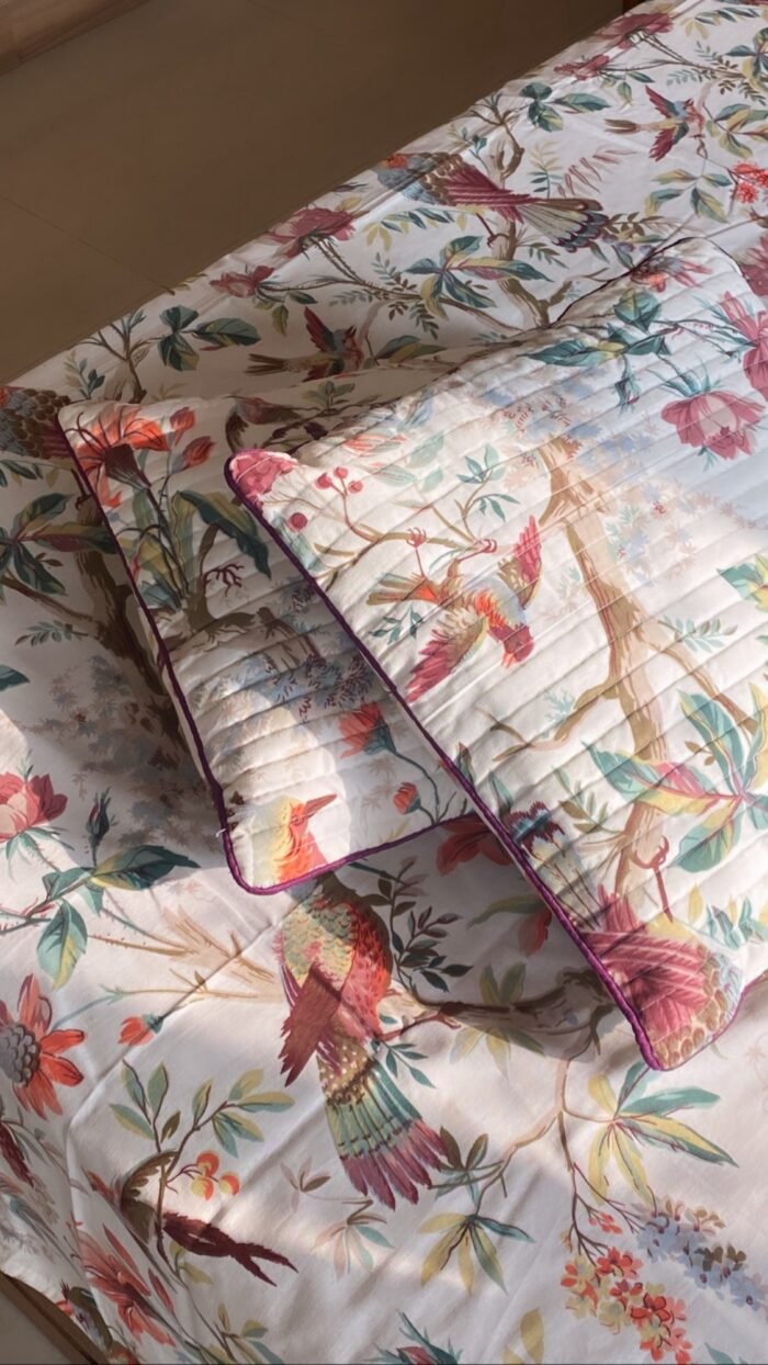 Myna Bagh Diwan set-8 piece Set - Image 3