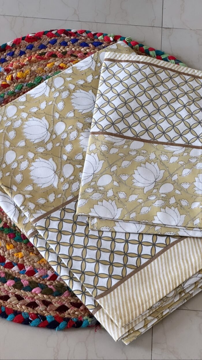 8c865e7a-8620-452b-a56a-e0359518739c Gulshan Super King Size Bedsheet - Image 1