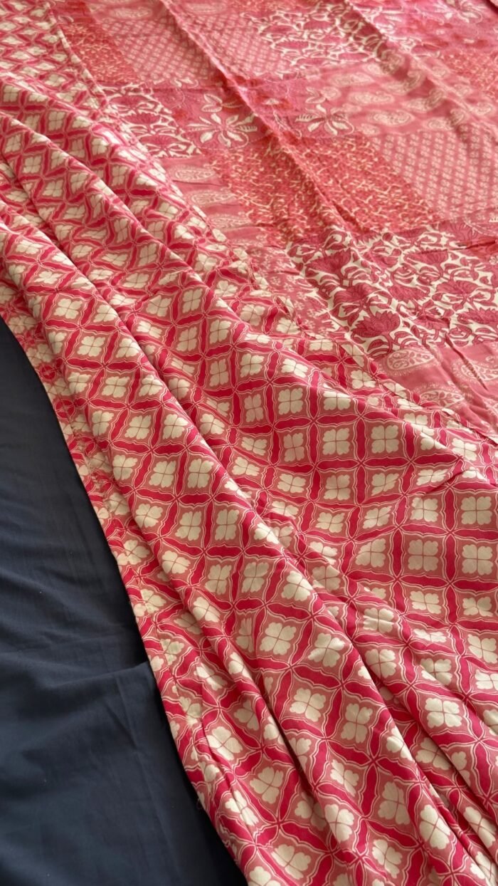 ce2082f0-c0a8-4fcf-8be7-d520612dd58f Pink Patchwork Double Bed Mul Dohar - Image 2