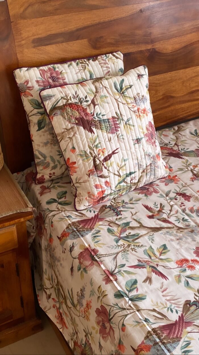 Myna Bagh Diwan set-8 piece Set - Image 2
