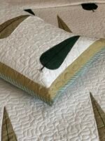 Hari  Bahaar Handblocked Cotton Quilted Bedcover - Image 2