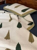 Hari  Bahaar Handblocked Cotton Quilted Bedcover - Image 4