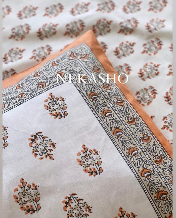 img_4941 Rang Handblocked Super King Size Bedsheet - Image 2