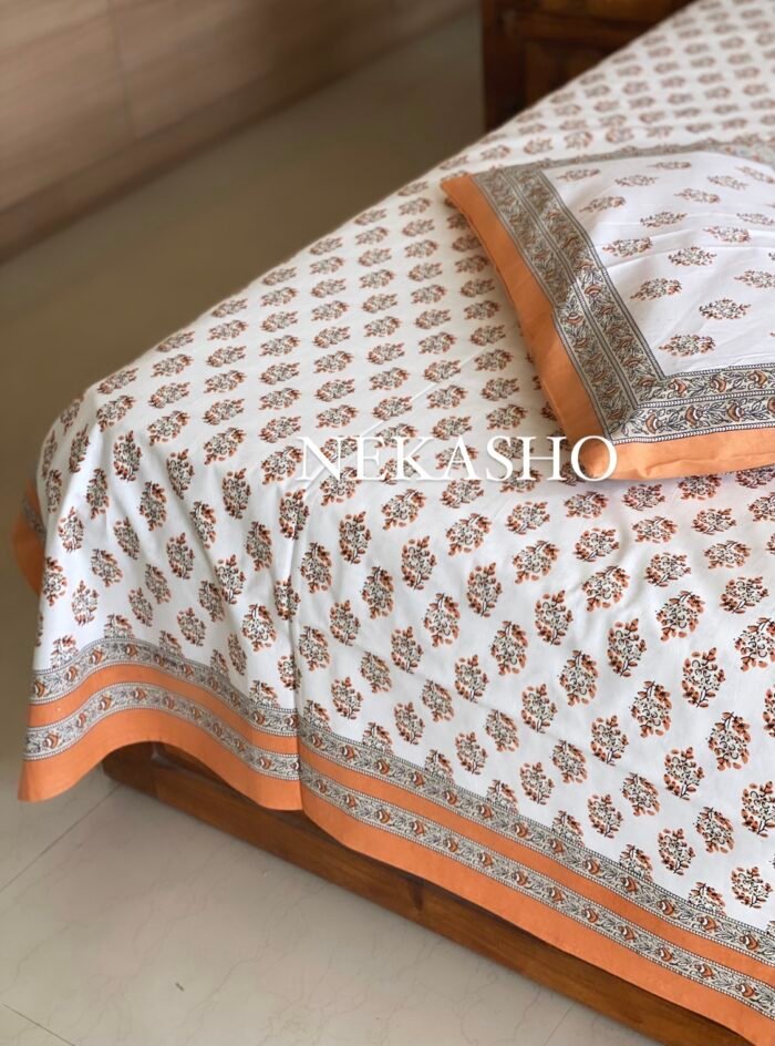 img_4943 Rang Handblocked Super King Size Bedsheet - Image 3
