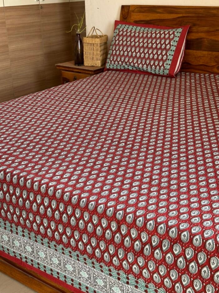 Suhani Red King Size Bedsheet - Image 7