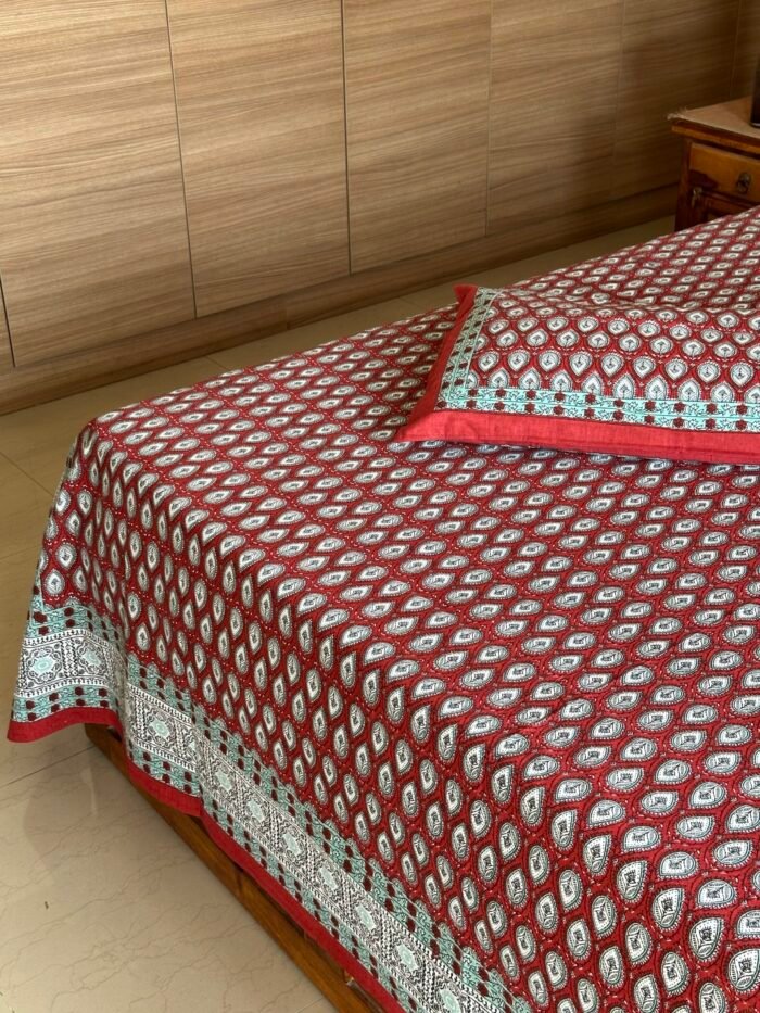 Suhani Red King Size Bedsheet - Image 4