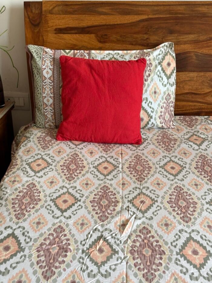 Gulshan Super King Size Bedsheet - Image 3