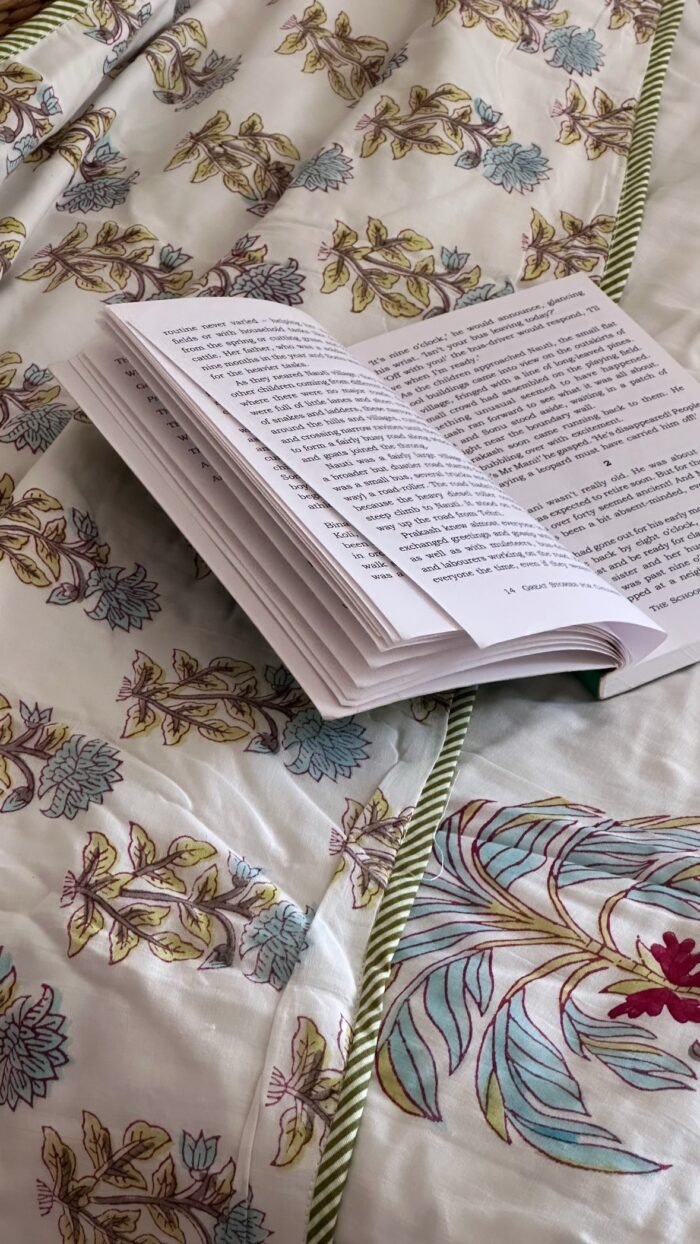 347a7445-a0bd-4047-9558-fda063acc116 Premium Handblocked King Size Reversible Dohar - Image 6