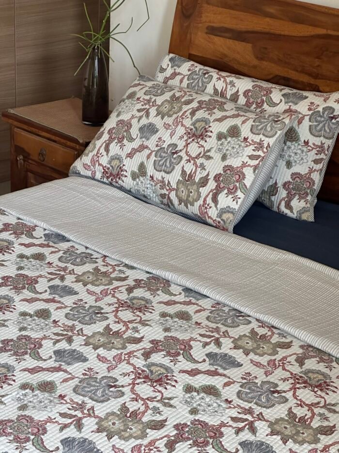 Quilted Reversible Cotton Bedcover - Image 4