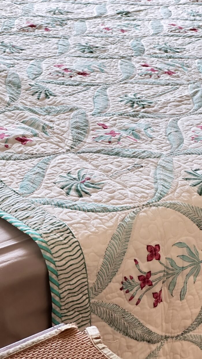 Palm-Phool Jaal Handblocked Super King Size Bedcover - Image 2