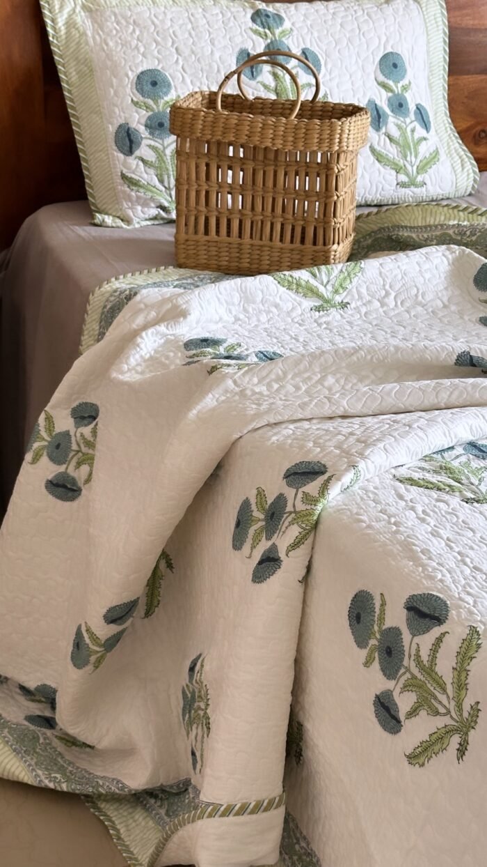 Phool baag Handblocked Super King Size Bedcover - Image 6