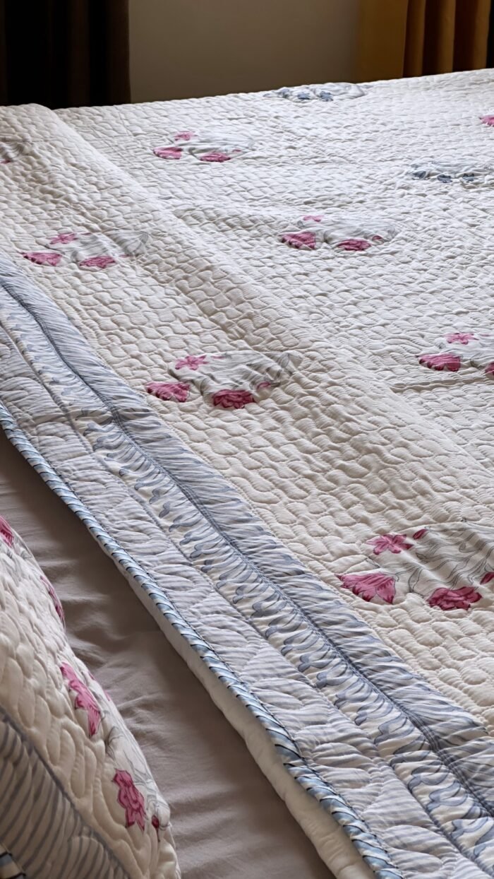 Van Phool Super King Size Handblocked Bedcover - Image 7