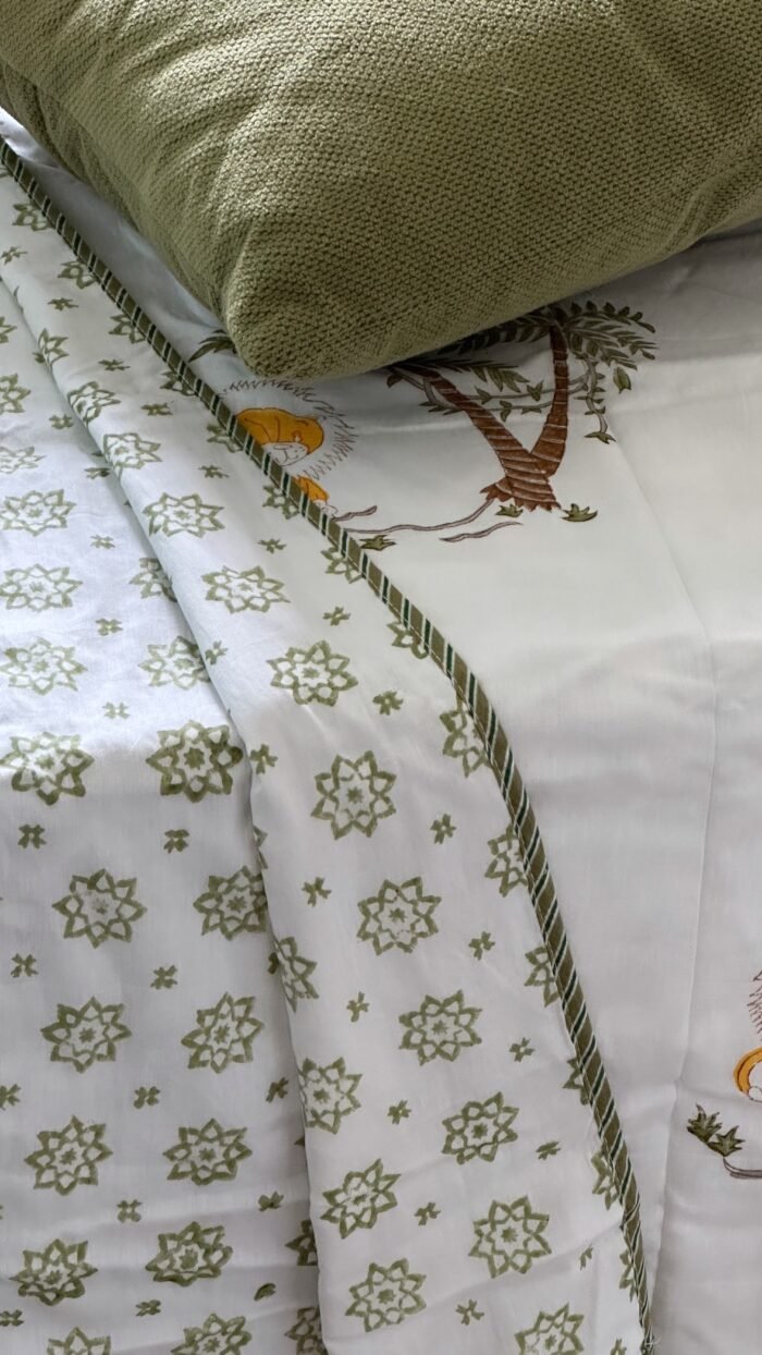 Cute Lion Handblocked Reversible Dohar - Image 2