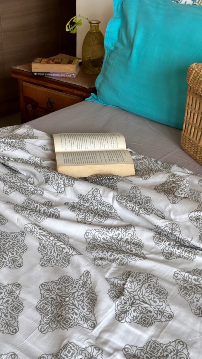 6e4b109f-1fdb-4bf8-96fc-81df3aea1b54 Handblocked Printed Double Bed Mul Dohar - Image 3