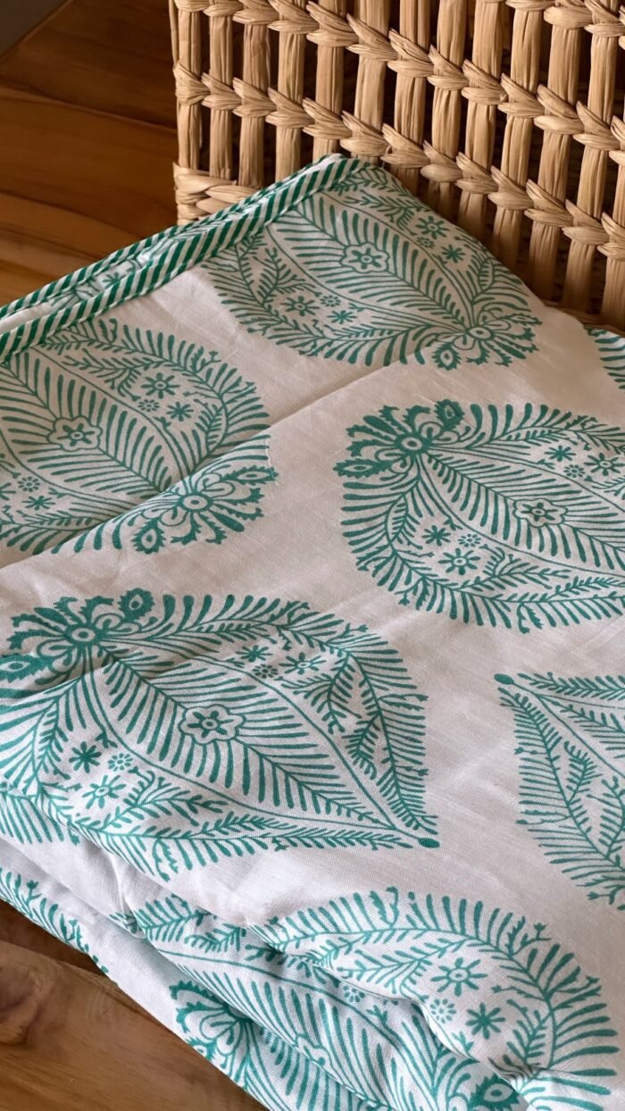 de4a0d3e-3c9c-4bcf-b952-83bee046647b Handblocked Double Bed Mul Dohar - Image 4