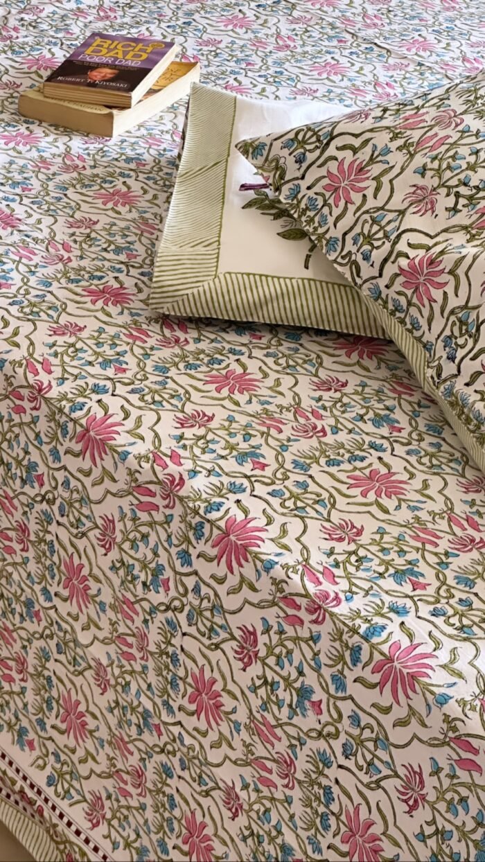Gulzaar Premium Super King Size Bedsheet - Image 4