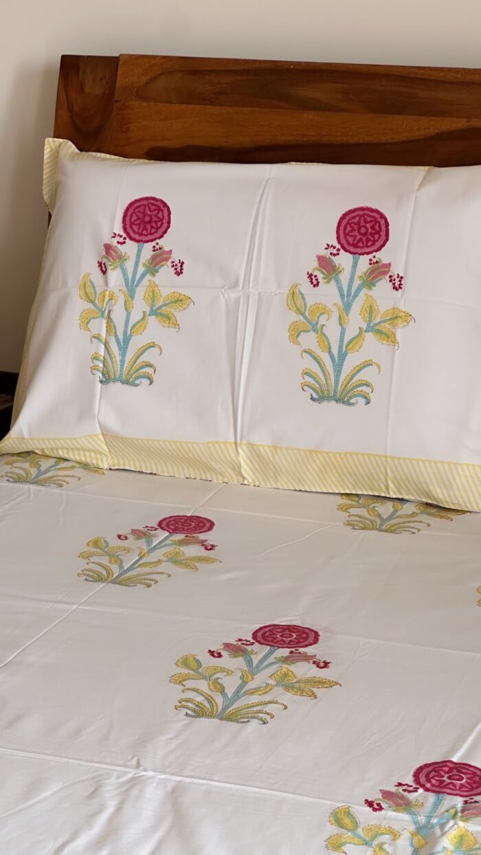Gulzaar premium Super King Size Bedsheet - Image 5
