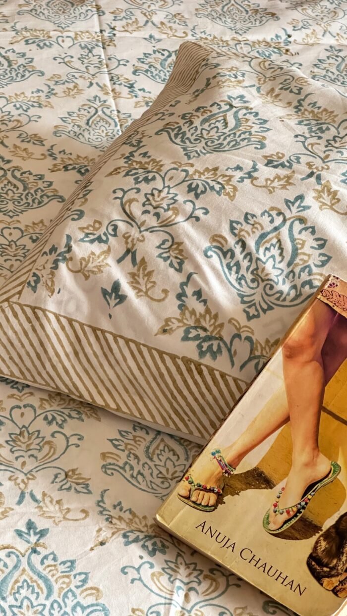 Gulnaar Premium King Size Bedsheet - Image 5