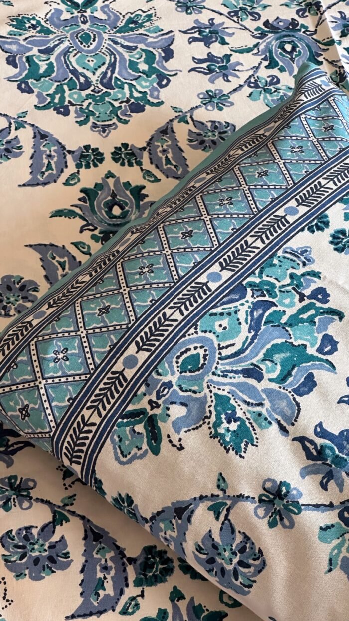 Gulshan Super King Size Bedsheet - Image 2