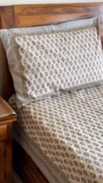 Phool bagh Cotton Bedsheet - Image 2