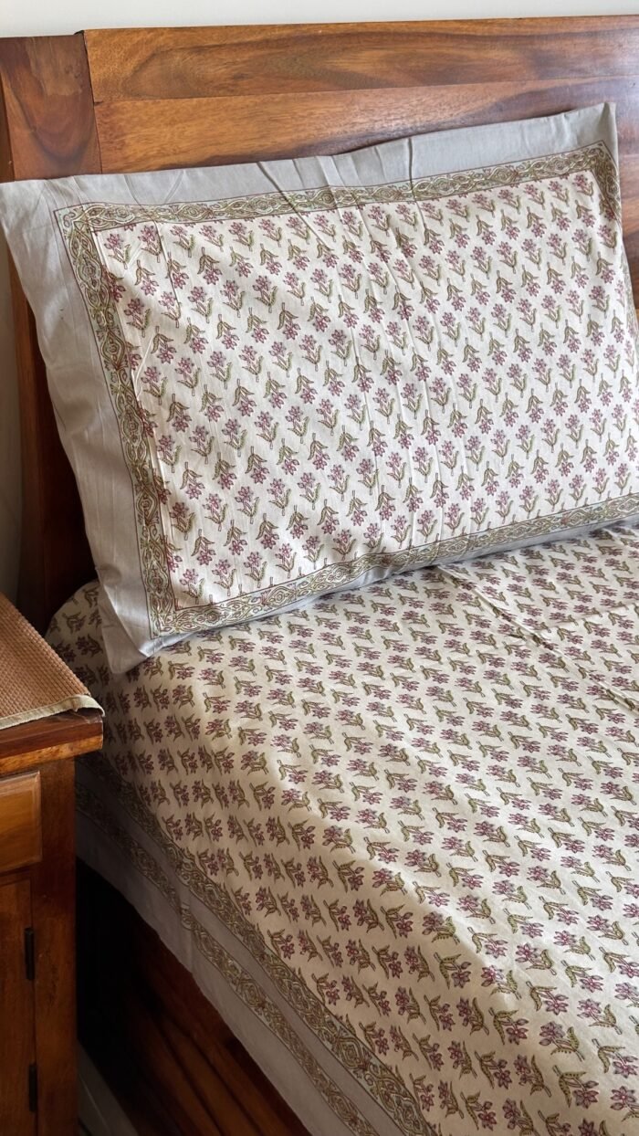 Phool bagh Cotton Bedsheet - Image 2