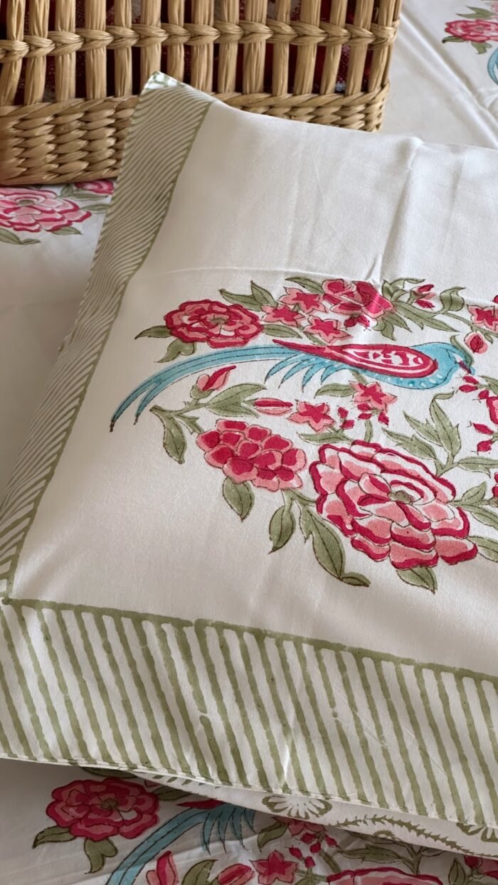 46208c9c-0aec-4b86-bfcc-47a87aec90db Gulzaar Premium Super King Size Bedsheet - Image 1