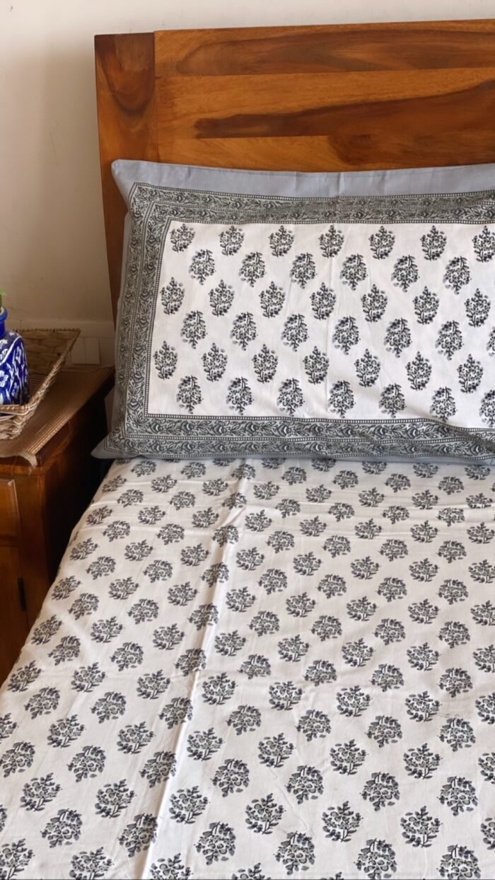 Grey Small Motif King Size Bedsheet - Image 3