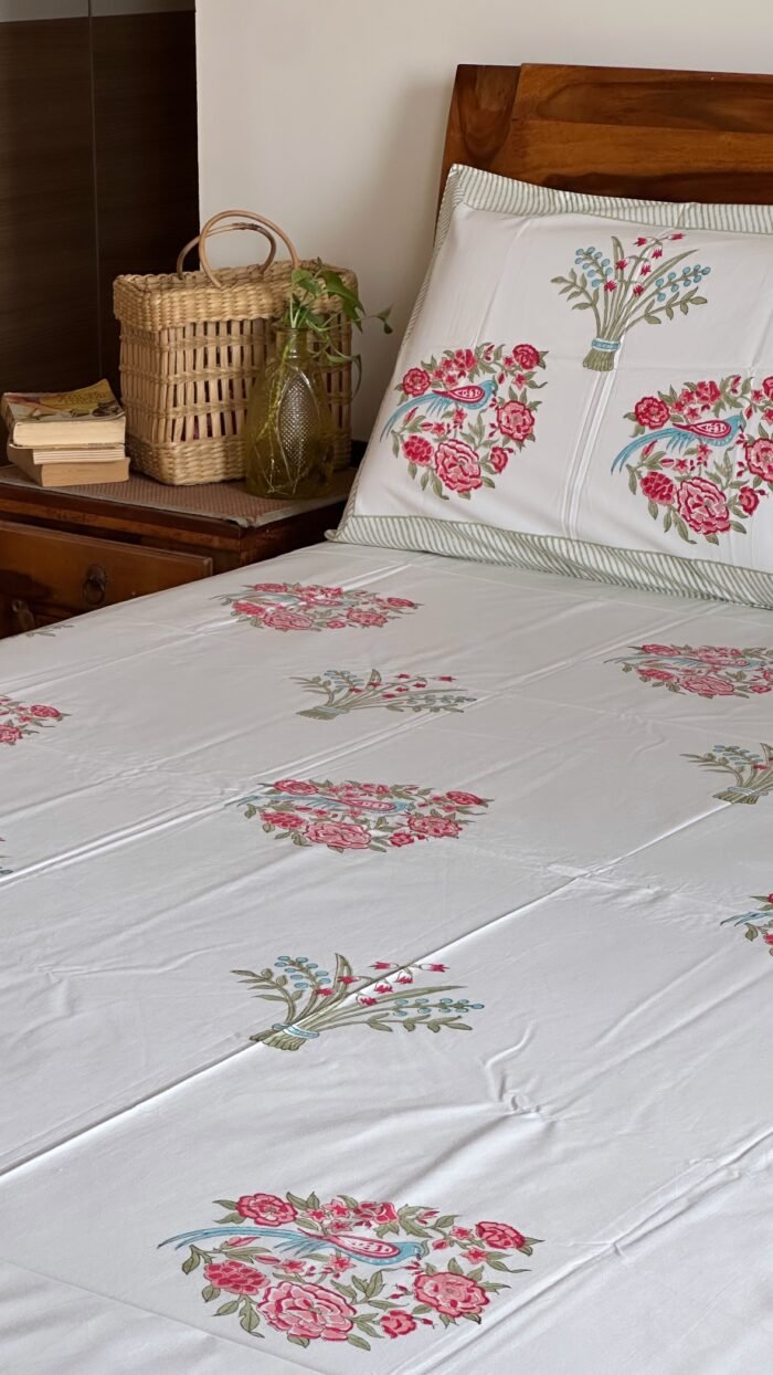 57319507-365a-4bf0-9d74-edbea816f52a Gulzaar Premium Super King Size Bedsheet - Image 10