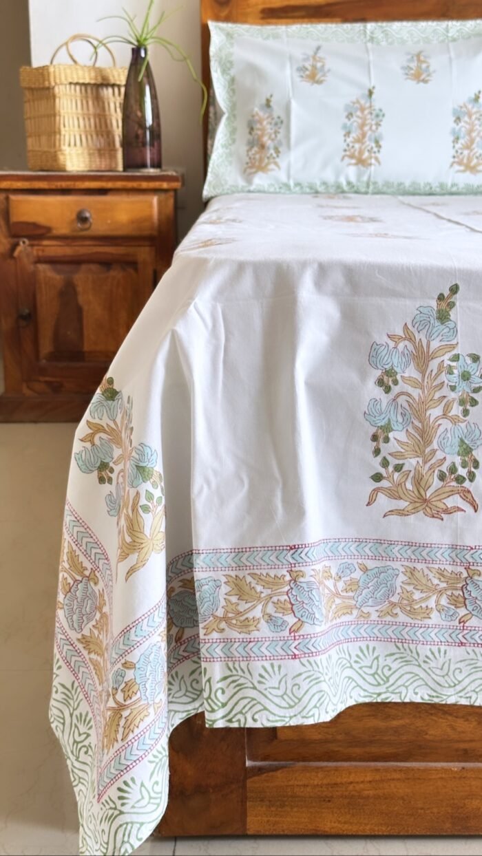 Gulzaar Premium Super King Bedsheet - Image 2