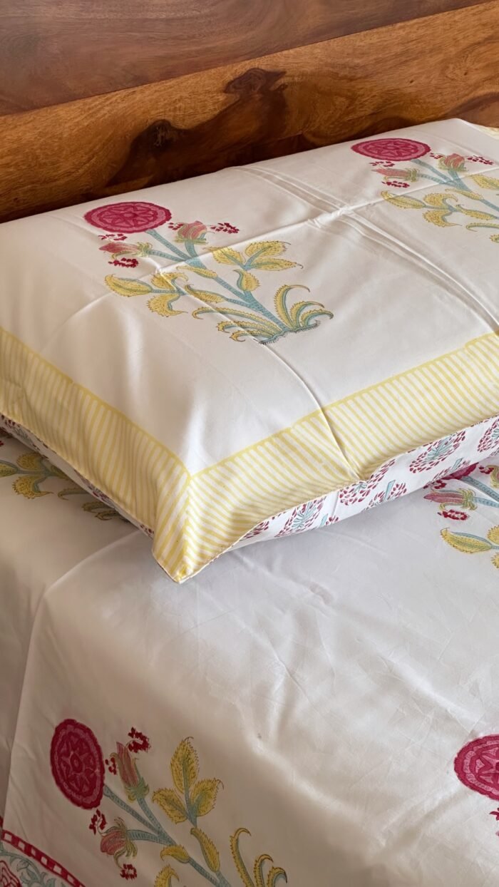 Gulzaar premium Super King Size Bedsheet - Image 7