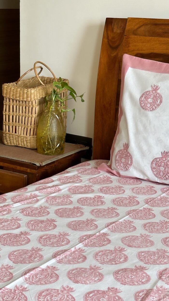 Gulnaar Premium King Size Bedsheet - Image 5