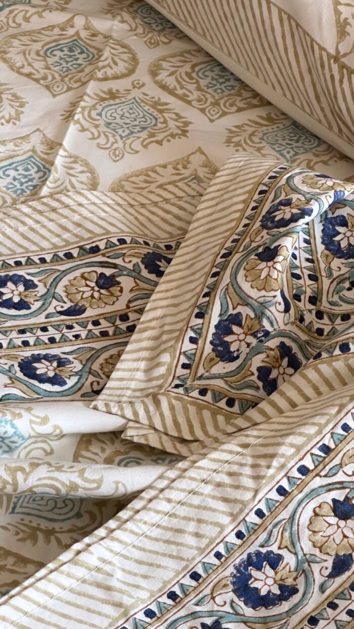 Gulnaar Premium King Size Bedsheet - Image 8