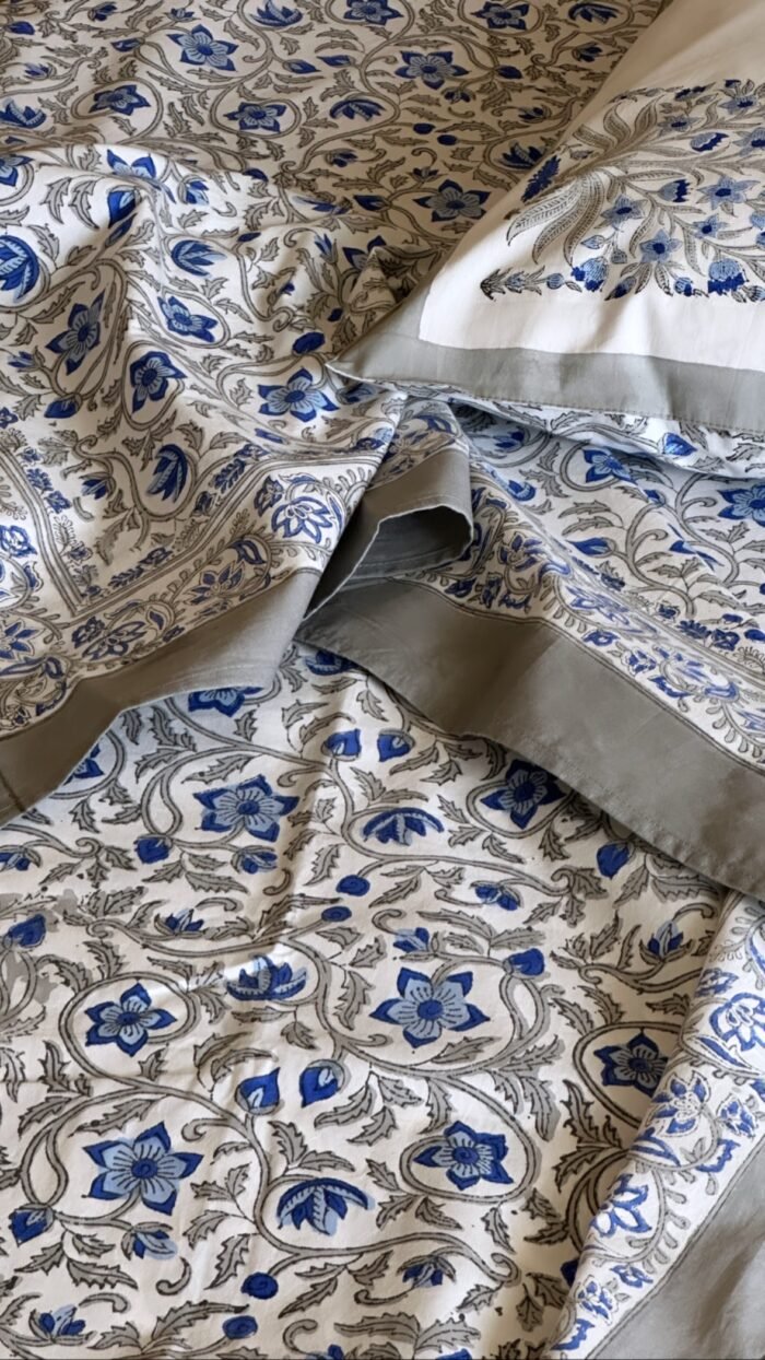 b866a205-3ccf-4eee-b8dc-bb006e3bdb68 Gulzaar Premium Super King Size Bedsheet - Image 4