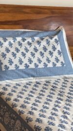 Blue Motif King Size Cotton Bedsheet - Image 4