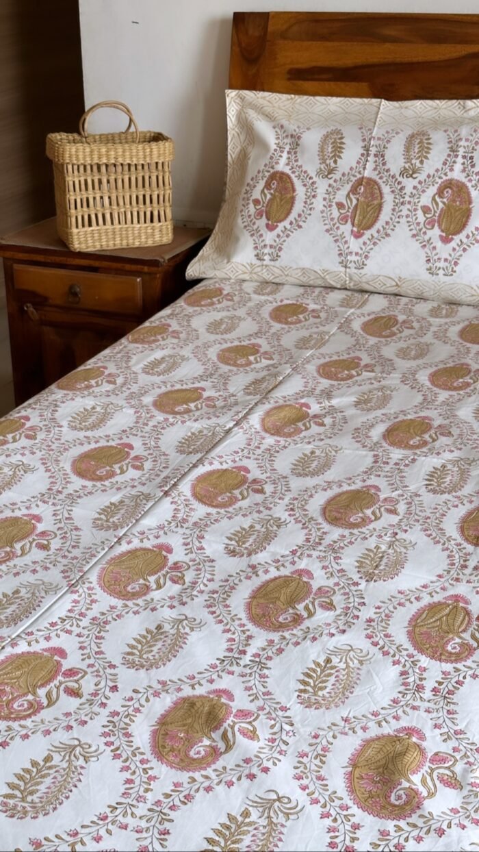 e5af85f3-fac7-4fce-a1de-437e68cf03d4 Gulzaar Premium Super King Size Bedsheet - Image 5