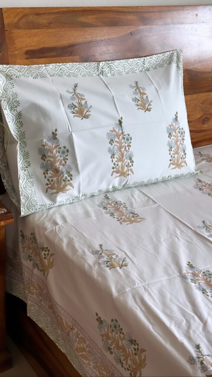 Gulzaar Premium Super King Bedsheet - Image 6