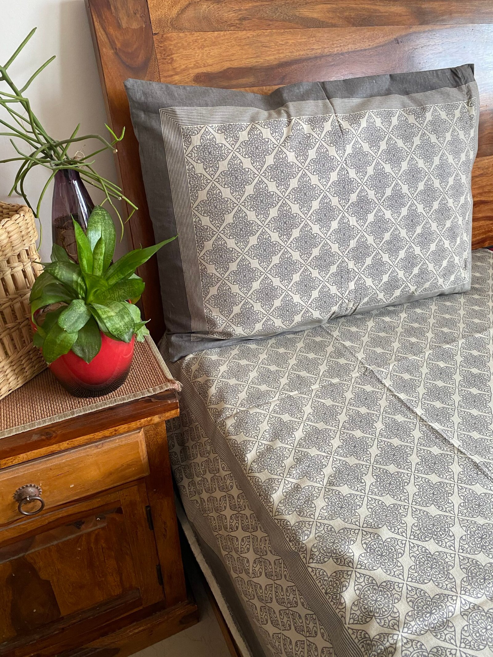 img_1467 Grey Cotton Bedsheet - Image 1