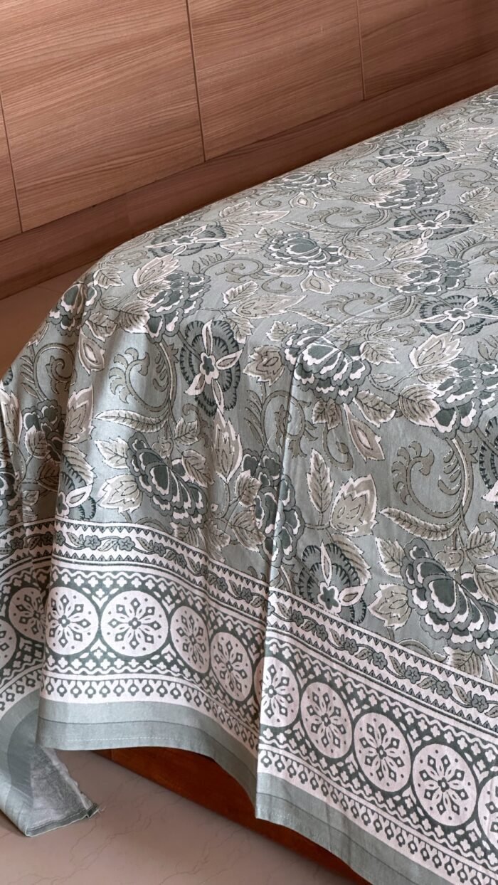 Bashira Super King Size Cotton Bedsheet - Image 2