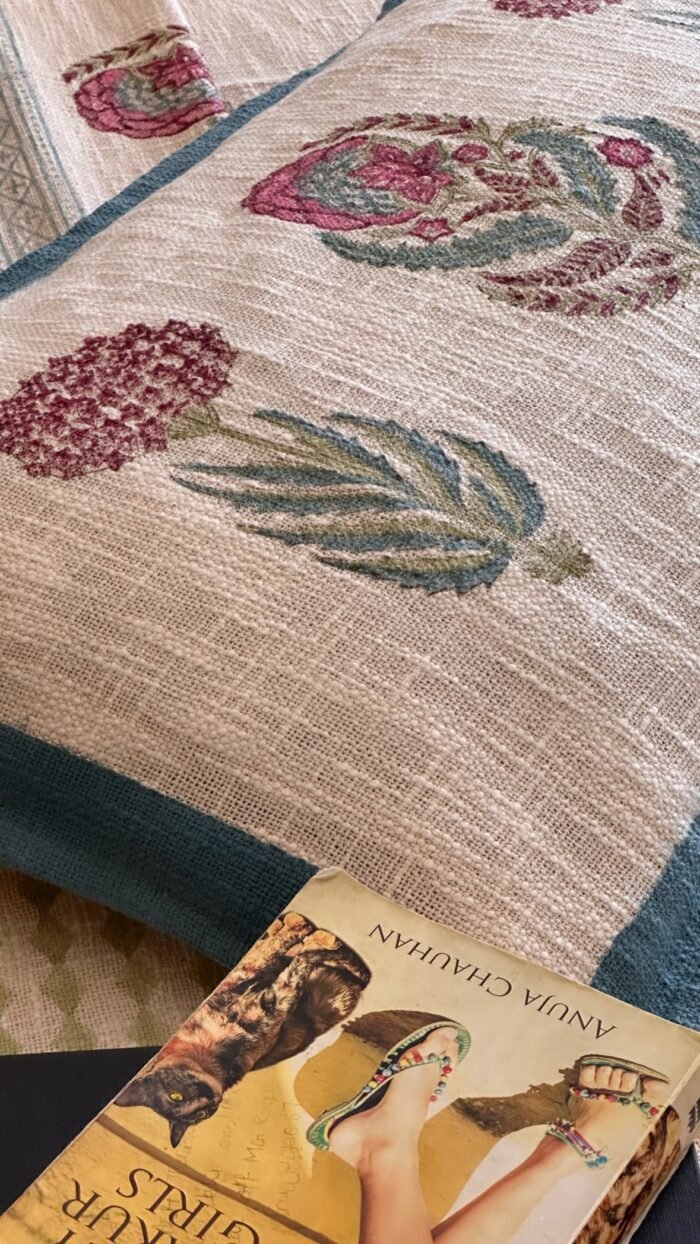 95a6dbfe-3feb-41af-a4ee-2d53721076bf Falak Handwoven Super king Size Handblocked Bedcover - Image 2