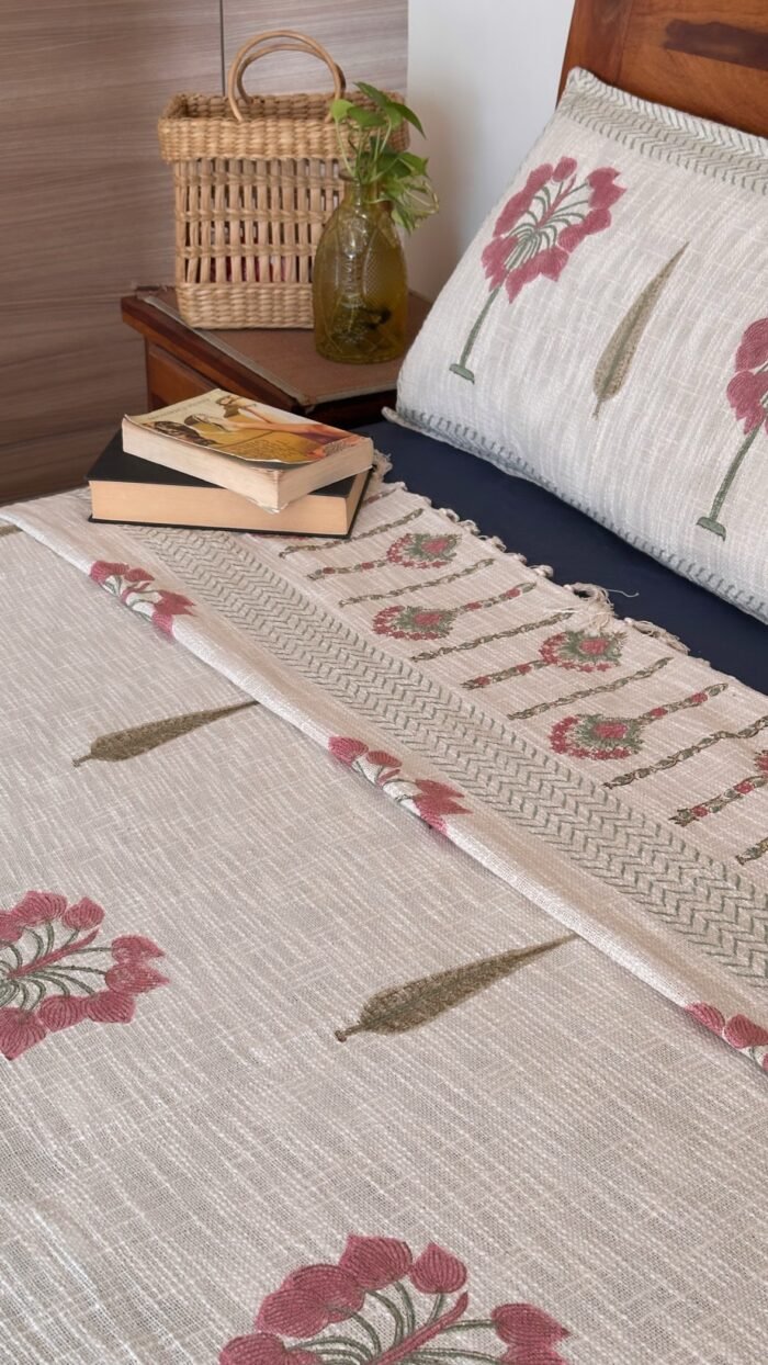 98617294-c2c5-4aaf-9b5e-27fce385247d Gulfam Handwoven premium Super King Size Bedcovers - Image 10