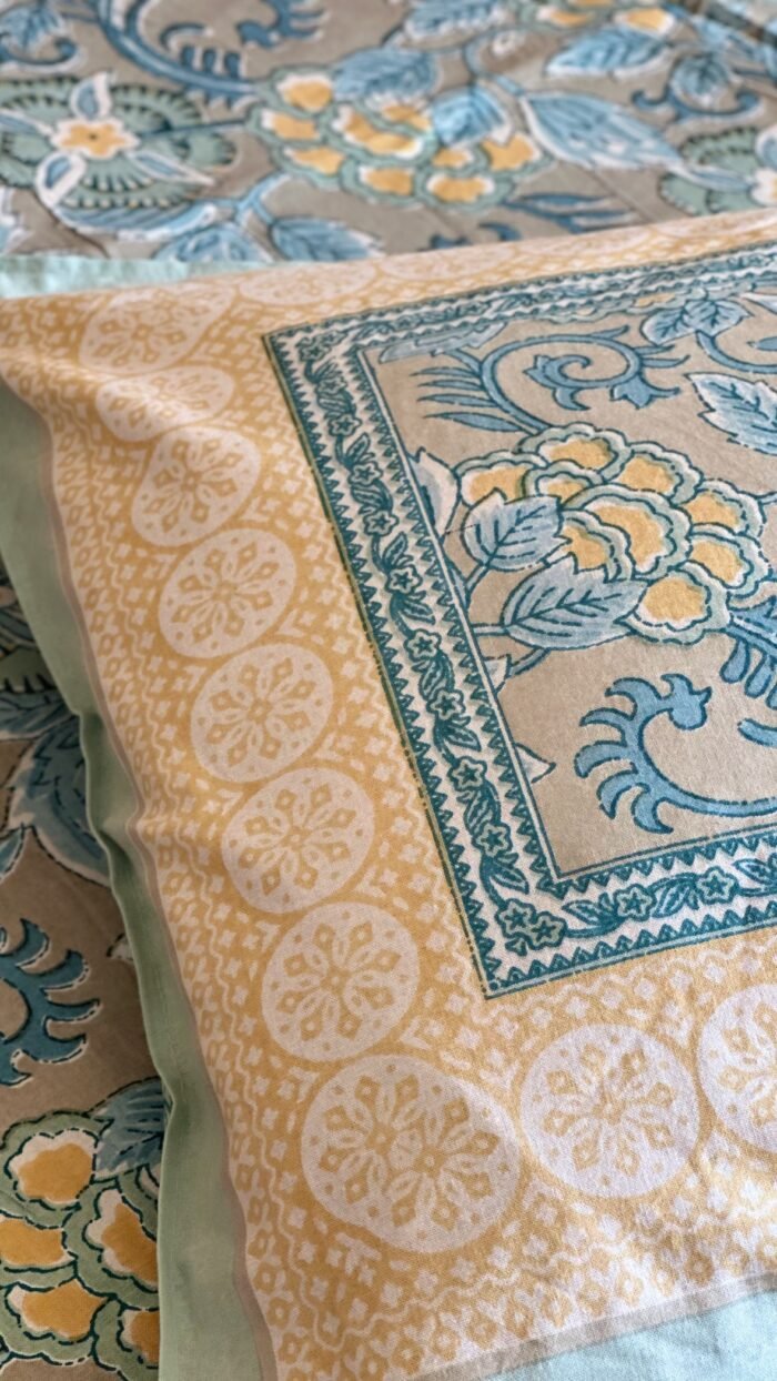 Bashira Super King Size Bedsheet - Image 2