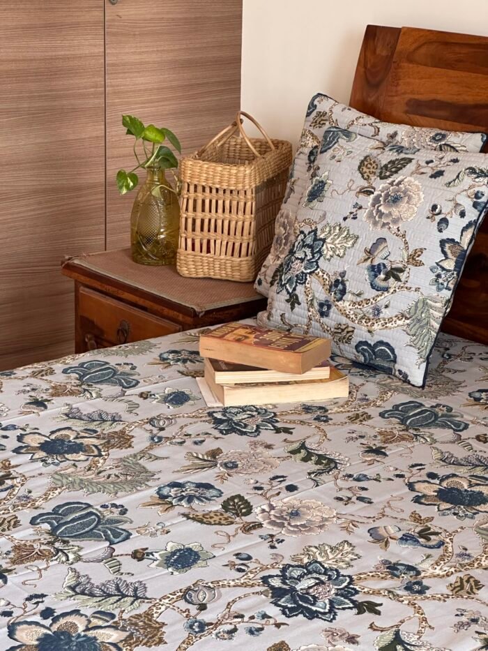 Neela Floral Cotton Diwan Set-8 Piece Set - Image 4