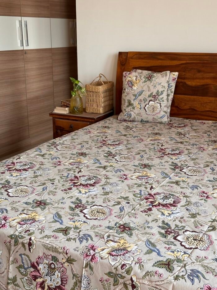 Ram Bagh Cotton Diwan Set-8 Piece Set - Image 3