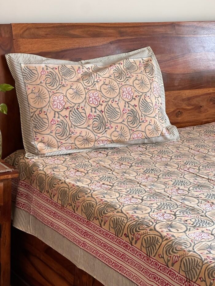 img_4568 Mugal Jaal Super King Size Bedsheet - Image 6