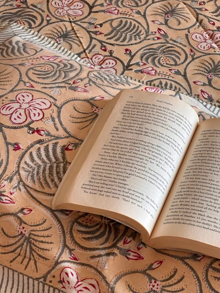 img_4572 Mugal Jaal Super King Size Bedsheet - Image 5