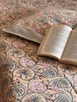 Mugal Jaal Super King Size Bedsheet - Image 2